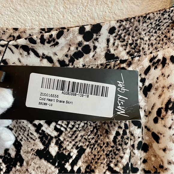 Nasty Gal Snakeskin Maxi Skirt - Picture 8 of 8